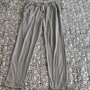 Vuori Men's Gray Joggers